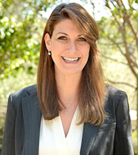 Rabbi Lisa Berney headshot