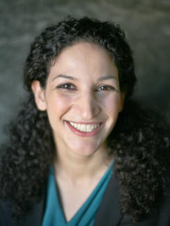 Rabbi Ronit Tsadok headshot